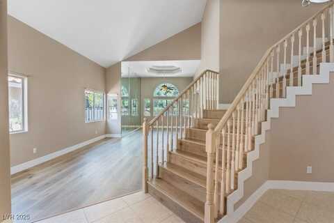 1817 Tropical Breeze Drive, Las Vegas, NV 89117