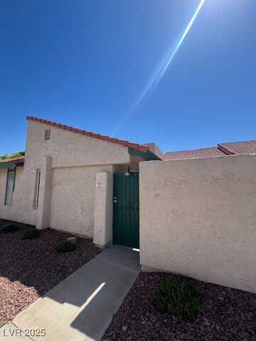 727 Heritage Vista Avenue, Henderson, NV 89015