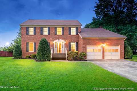 1803 Plantation Circle, Greenville, NC 27858