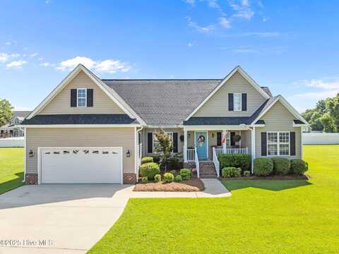 3961 NE College Street, Ayden, NC 28513