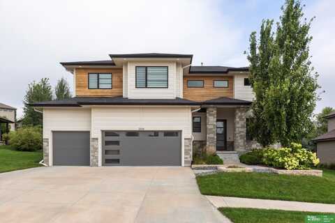 2008 S 211 Street, Omaha, NE 68022