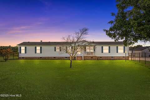 867 Kate Road, Pinetops, NC 27864