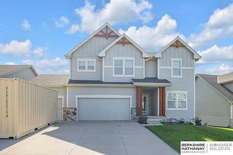 8704 S 169th Street, Omaha, NE 68136