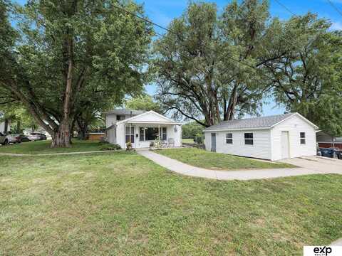 200 E P Street, Weeping Water, NE 68463