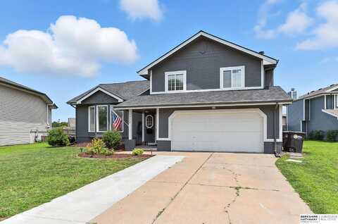 13564 V Circle, Omaha, NE 68137
