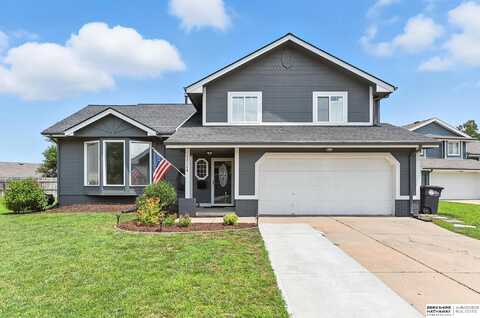 13564 V Circle, Omaha, NE 68137