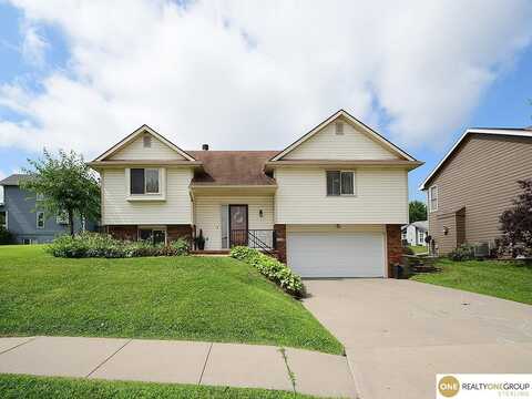 114 Antioch Drive, Council Bluffs, IA 51503