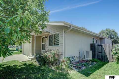 1815 SW 30th Street, Lincoln, NE 68522