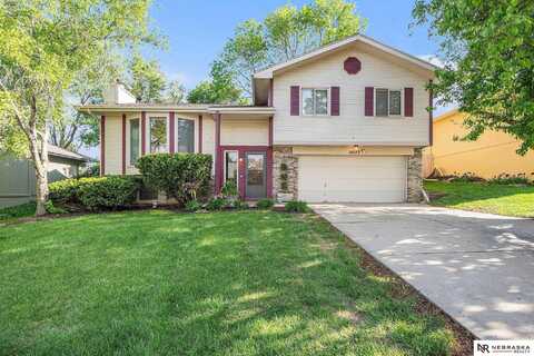 14523 Parker Street, Omaha, NE 68154