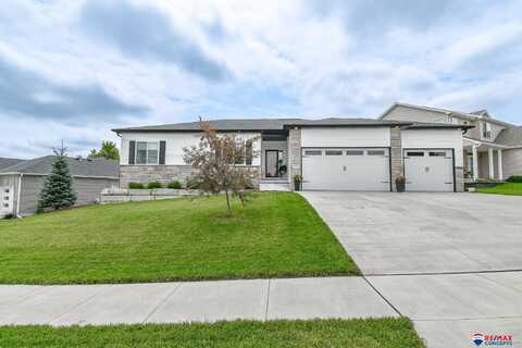 9731 Napa Ridge Drive, Lincoln, NE 68526