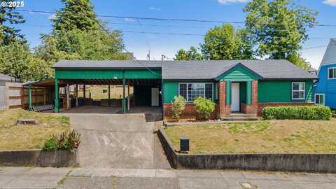 1531 MEADE ST, North Bend, OR 97459