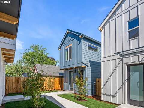 4362 NE Going ST, Portland, OR 97218