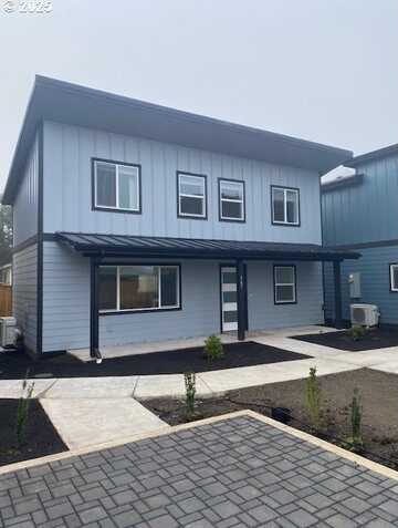 443 S 43RD ST, Springfield, OR 97478