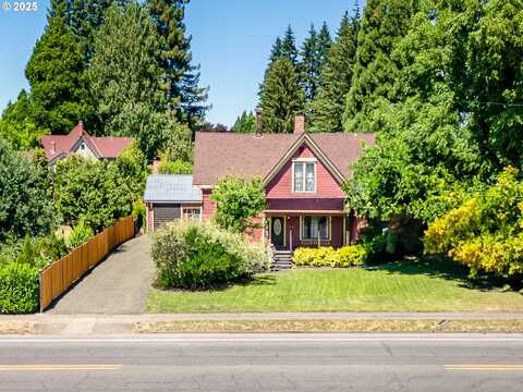 858 Main ST, Monmouth, OR 97361
