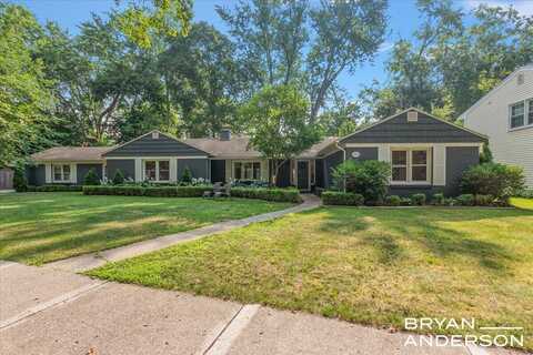 1414 Rosalind Road SE, East Grand Rapids, MI 49506