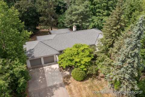 303 4 Mile Road NW, Comstock Park, MI 49321