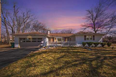 658 Hickory Lane, Saline, MI 48176
