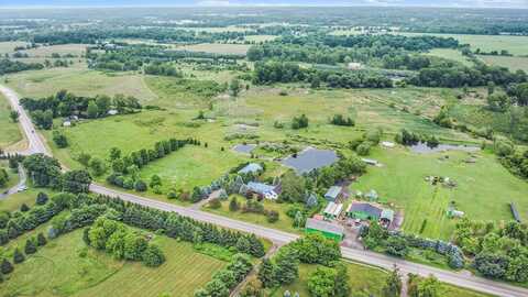 5601 MI State Road 52, Manchester, MI 48158