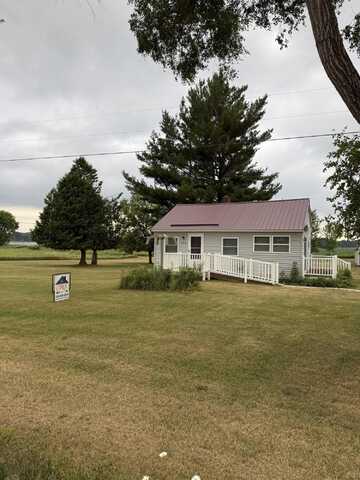 5516 Hoover Road, Barryton, MI 49305
