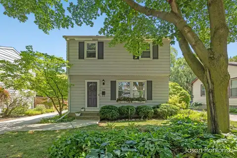 1330 Burke Avenue NE, Grand Rapids, MI 49505