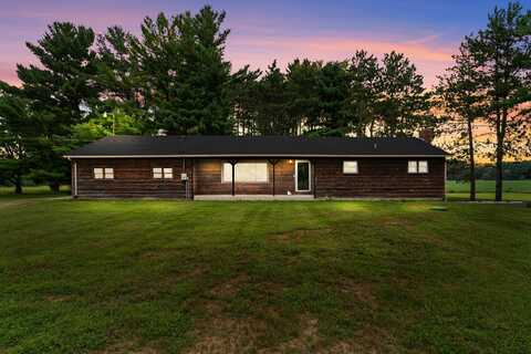 5560 Dewey Road, Hillsdale, MI 49242
