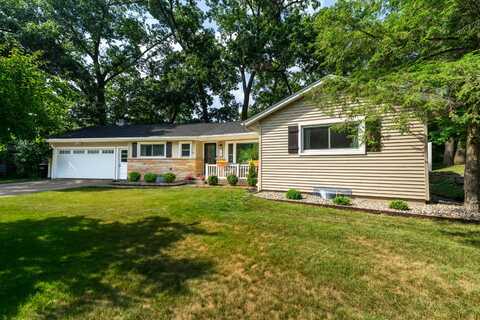 730 Dukeshire Avenue, Portage, MI 49024