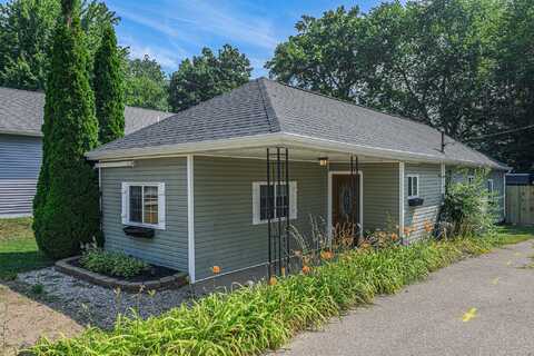 4129 Long Lake Drive, Portage, MI 49002