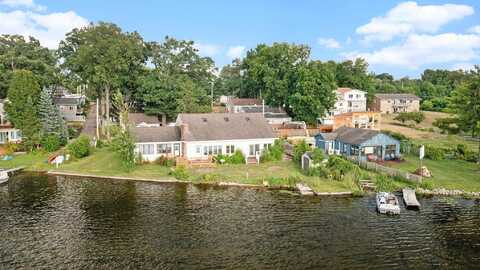 11010 Gourdneck Lake Drive, Portage, MI 49002
