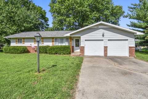 613 S Miller Road, Willard, MO 65781
