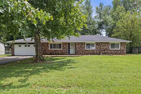814 E Rodgers Street, Republic, MO 65738