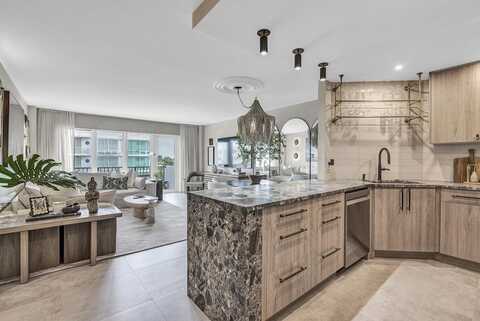 340 Sunset Drive, Fort Lauderdale, FL 33301