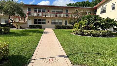 42 Sussex B, West Palm Beach, FL 33417