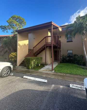 1104 Lakeview Drive E, Royal Palm Beach, FL 33411