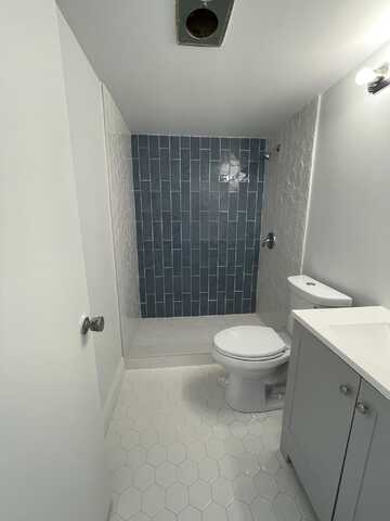 172 Sussex I, West Palm Beach, FL 33417
