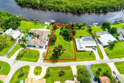733 SE Hidden River Drive, Port Saint Lucie, FL 34983