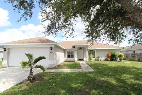 1037 SW Paar Drive, Port Saint Lucie, FL 34953