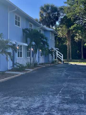 4220 NE Indian River Drive, Jensen Beach, FL 34957