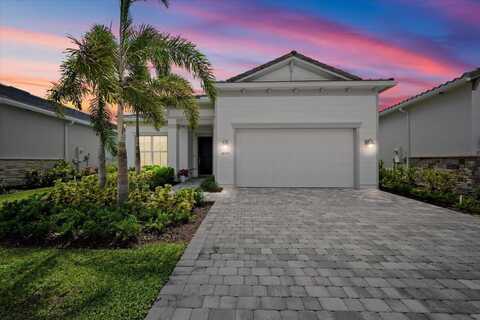 10571 Northbrook Circle, Palm Beach Gardens, FL 33412