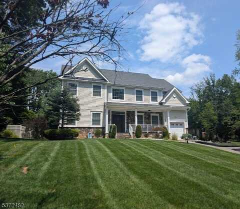 1519 Frank St, Scotch Plains, NJ 07076