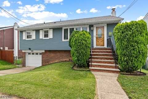 36 Chestnut St, Woodbridge, NJ 07001