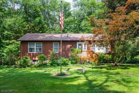 1 Edwards Dr, Sandyston Twp., NJ 07826