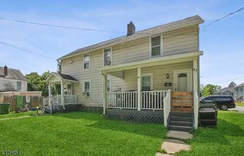 45 N Jackson Ave, Washington, NJ 07882