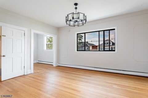 842 Pennington St, Elizabeth, NJ 07202