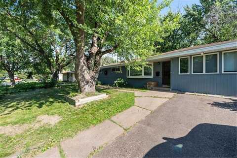 2813 Ohenry Road, Brooklyn Center, MN 55430