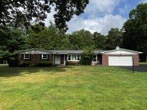 1091 Anjean Rd, Rupert, WV 25984