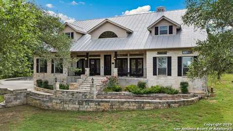 111 Oak Pointe, New Braunfels, TX 78132