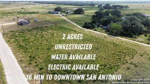 949 CR 777 LOT 5, Devine, TX 78016