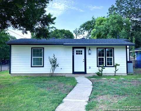 202 Dawnview, San Antonio, TX 78213