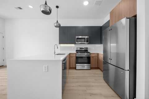 17 AVENUE E, Bayonne, NJ 07002