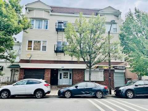 120 DANFORTH AVE, Greenville, NJ 07305